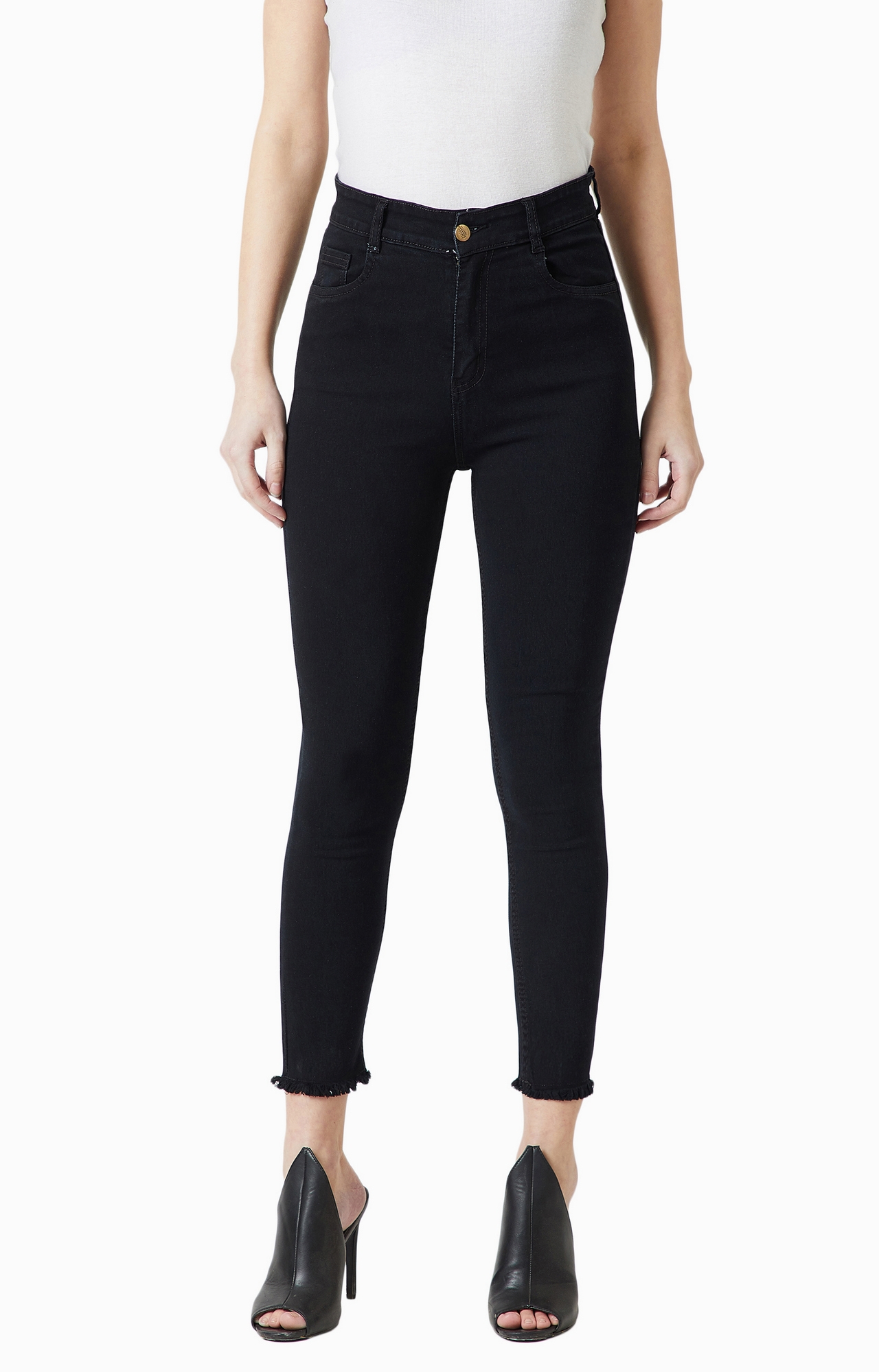 Black Solid Tapered Jeans