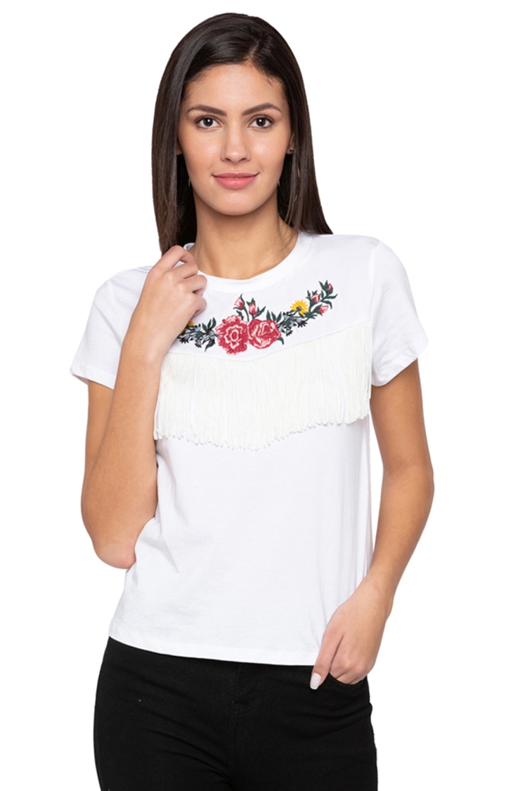 globus | White Embroidered Top