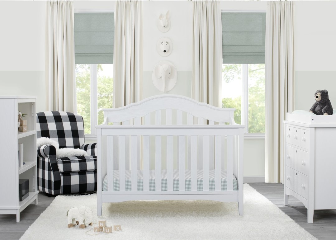 Mothercare | Delta Children Farmhouse 6 In 1 Convertible Crib White