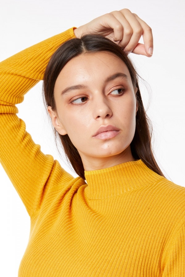 GAS | Yellow Petal Women's Giglio Solid Sweater