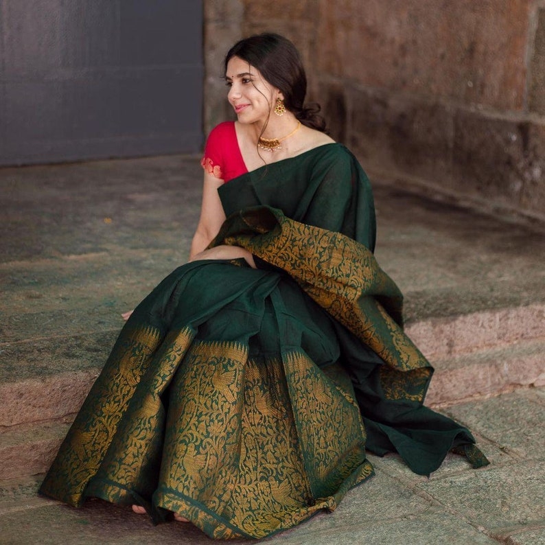 Glemora | Glemora Woven Banarasi Art Silk Saree (Dark Green)