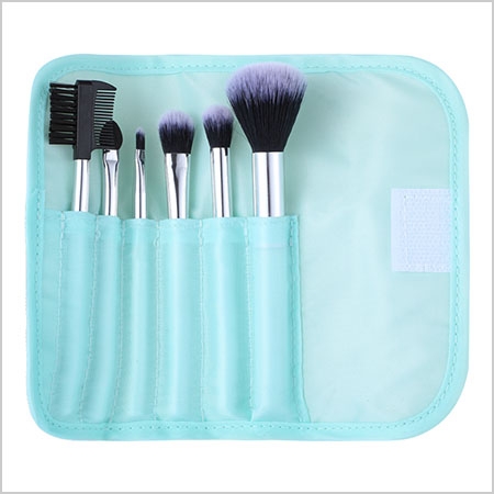MINISO | Makeup brush set,pale turquoise