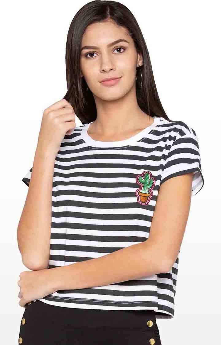 globus | Black Striped T-Shirt