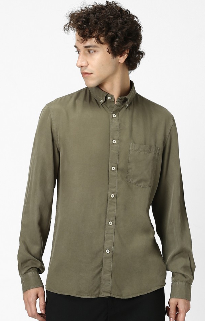 celio | Olive Solid Regular Fit Casual Shirt