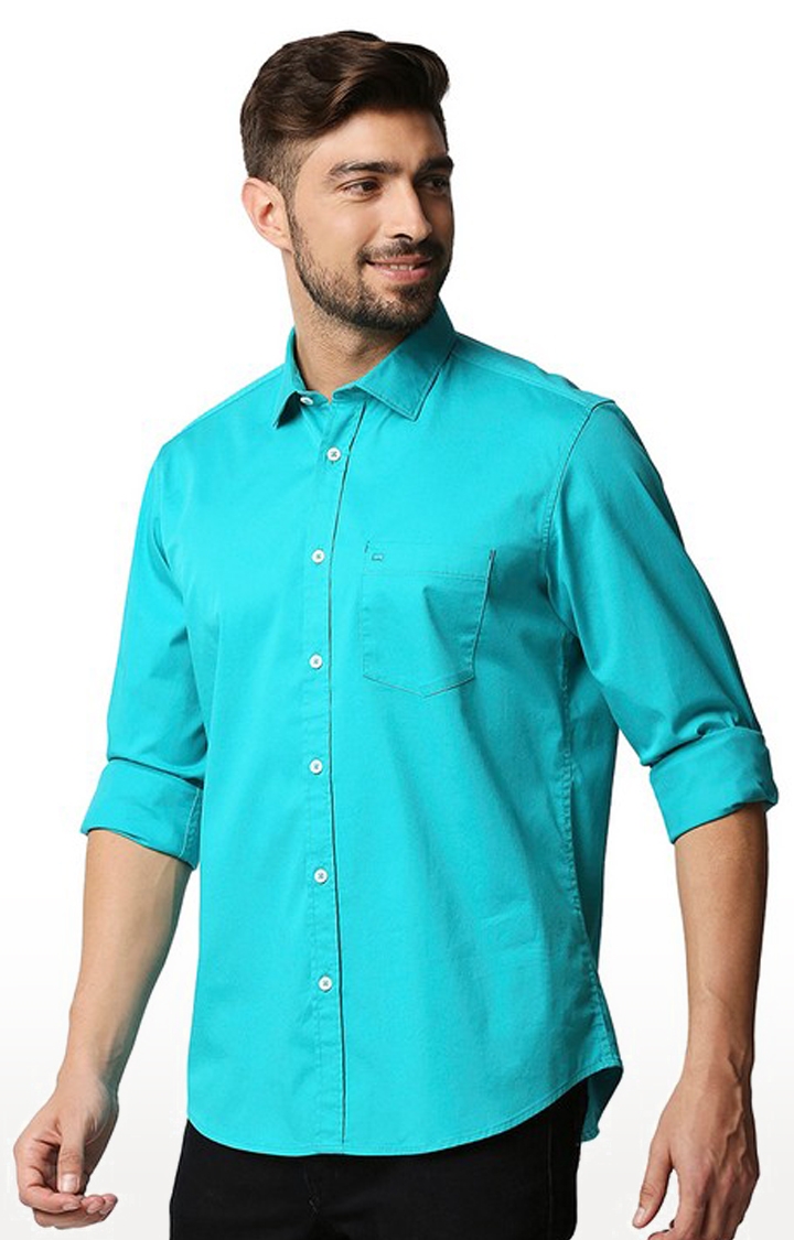 Men's Green Cotton Blend Solid Casual Shirt