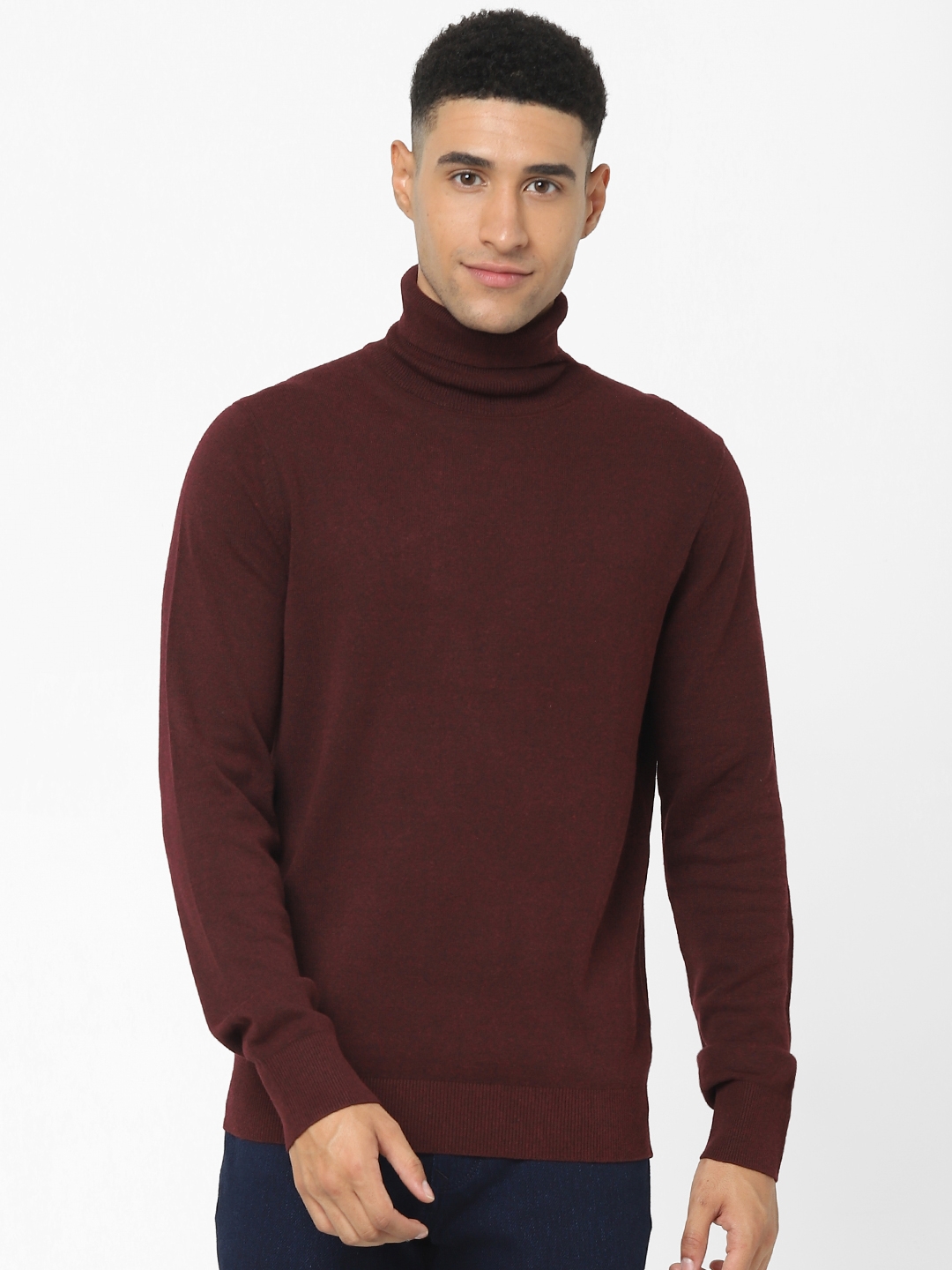 celio |  Maroon Solid Regular Fit Sweater
