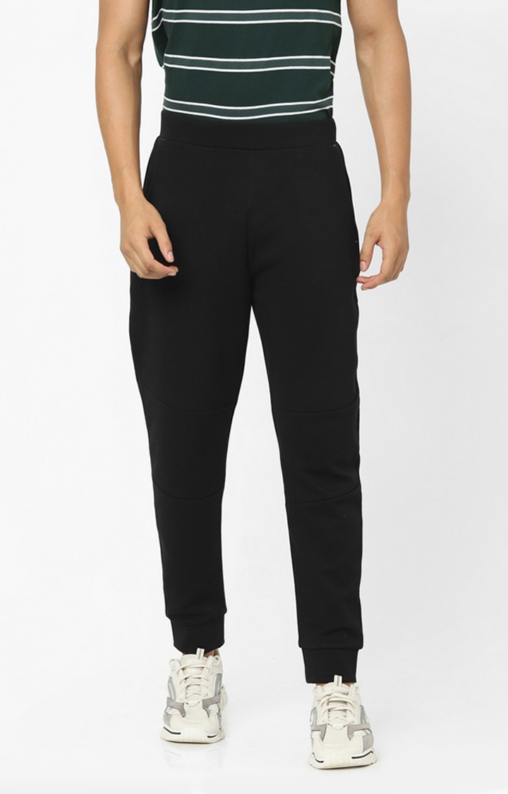 Black Solid Regular Fit Trousers