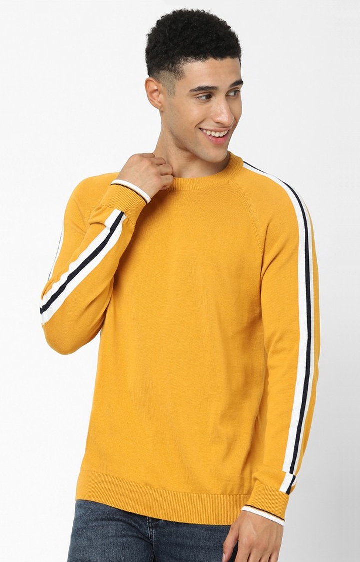 Yellow Solid Regular Fit Sweater