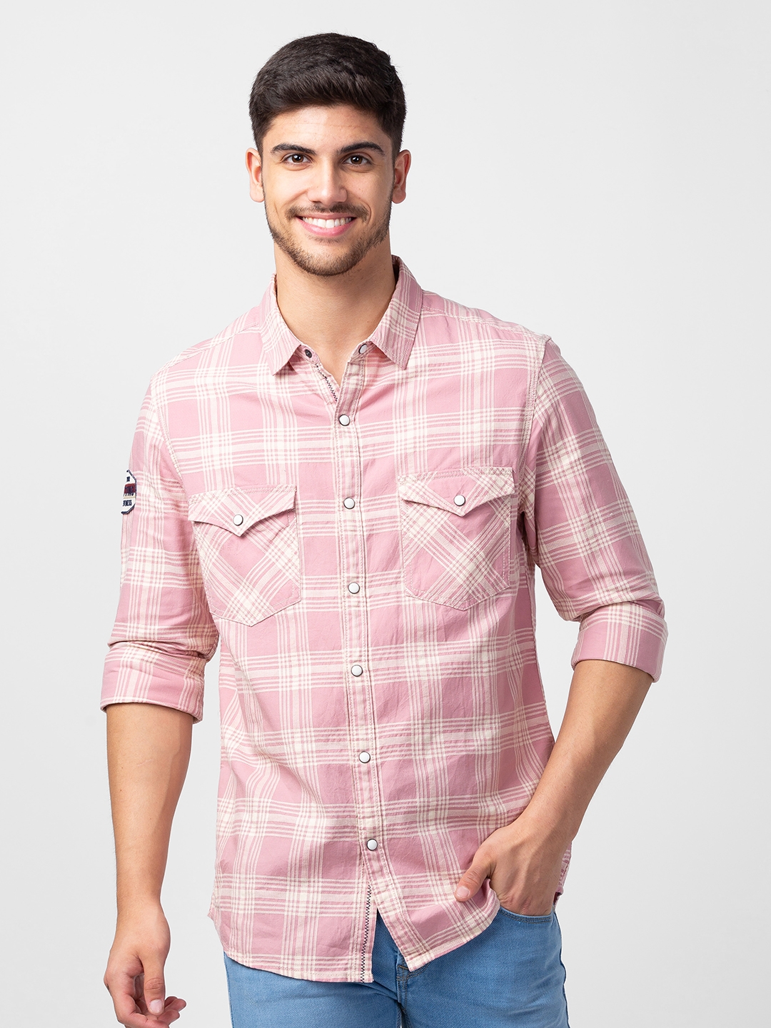 Spykar Men Dusty Pink Cotton Slim Fit Checkered Shirt