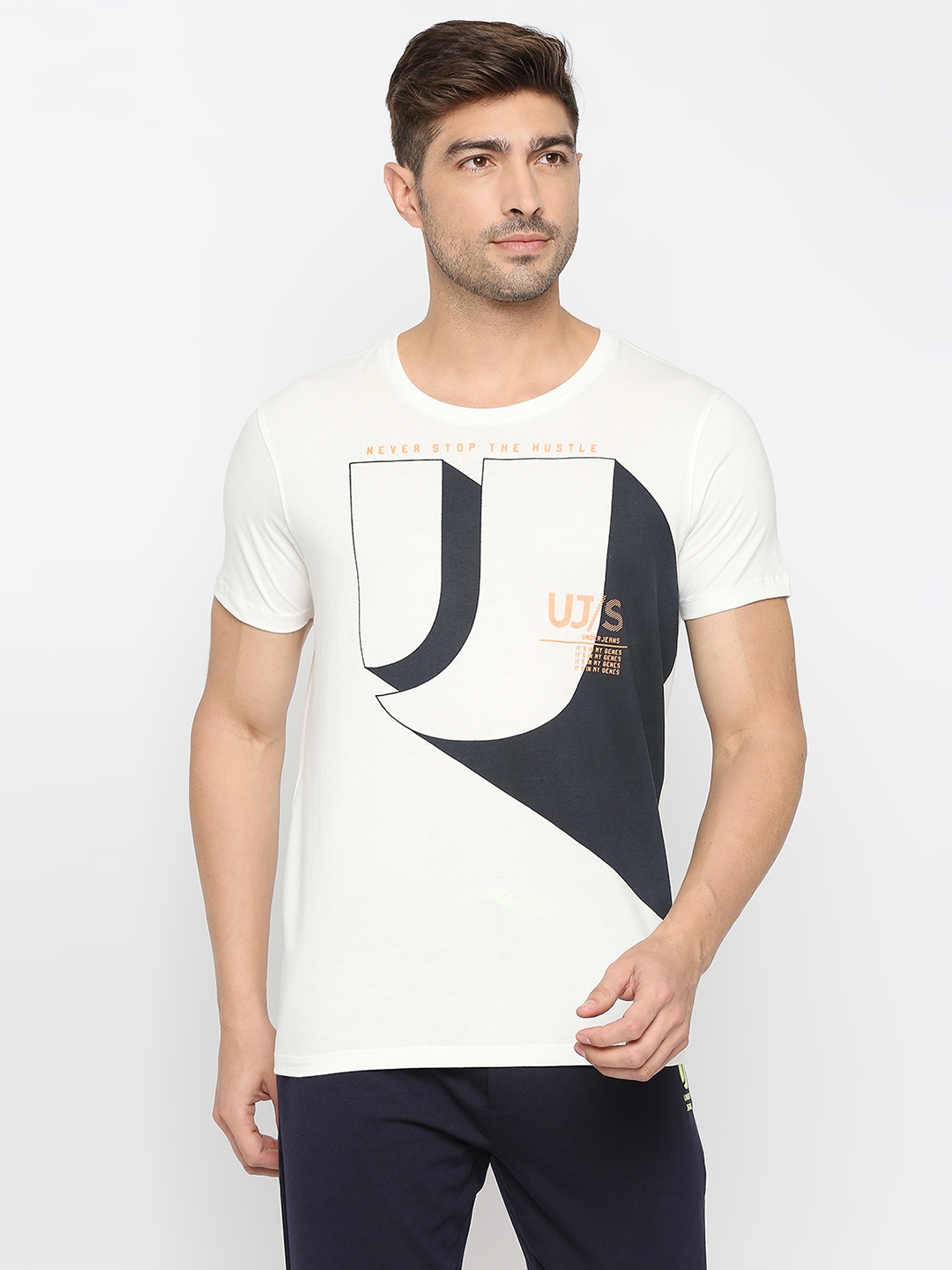 Underjeans by Spykar Men Ecru Cotton Round Neck Printed Tshirt