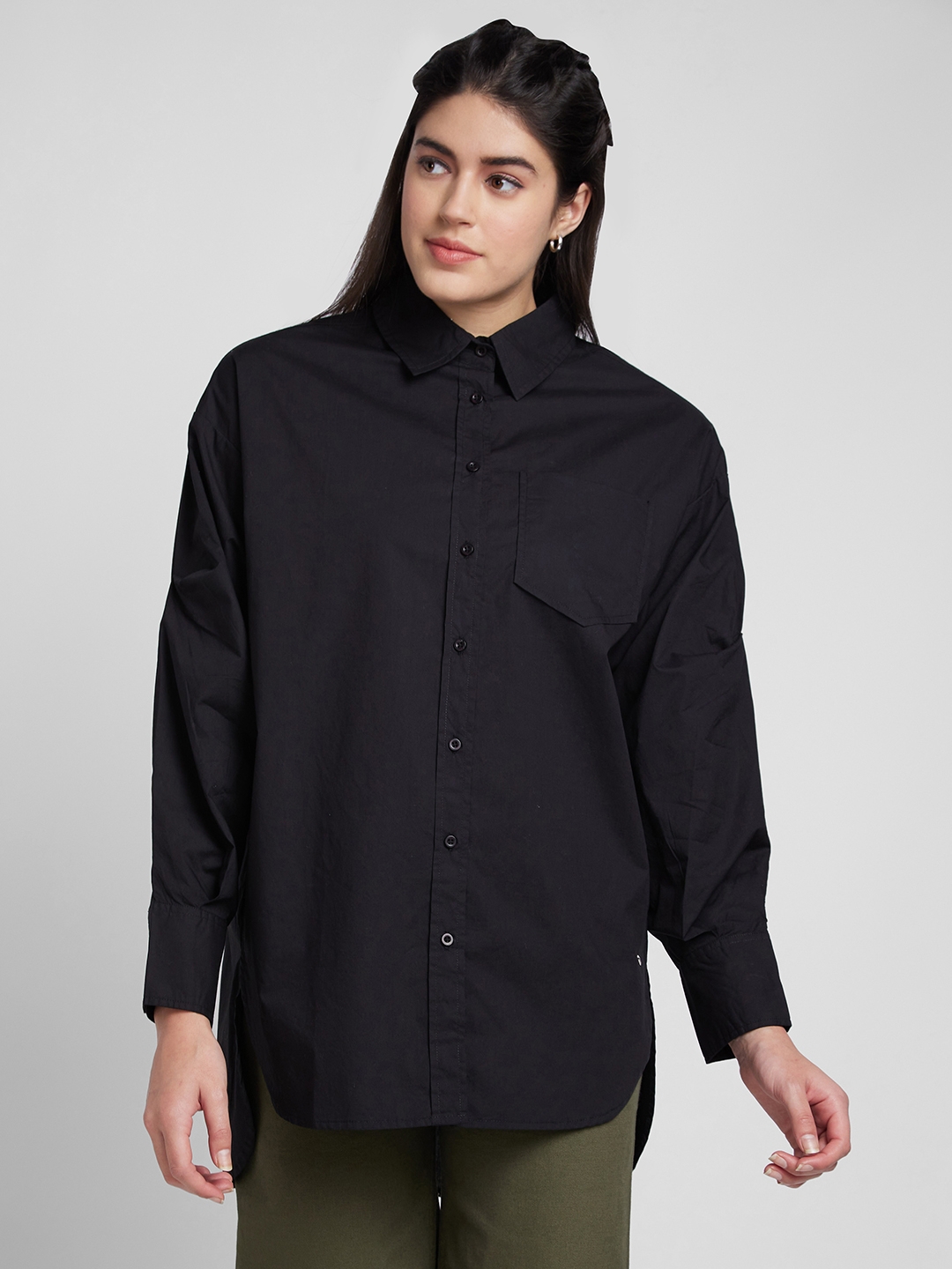 Spykar Women Black Cotton ComFort Fit Asymmetric Plain Shirt