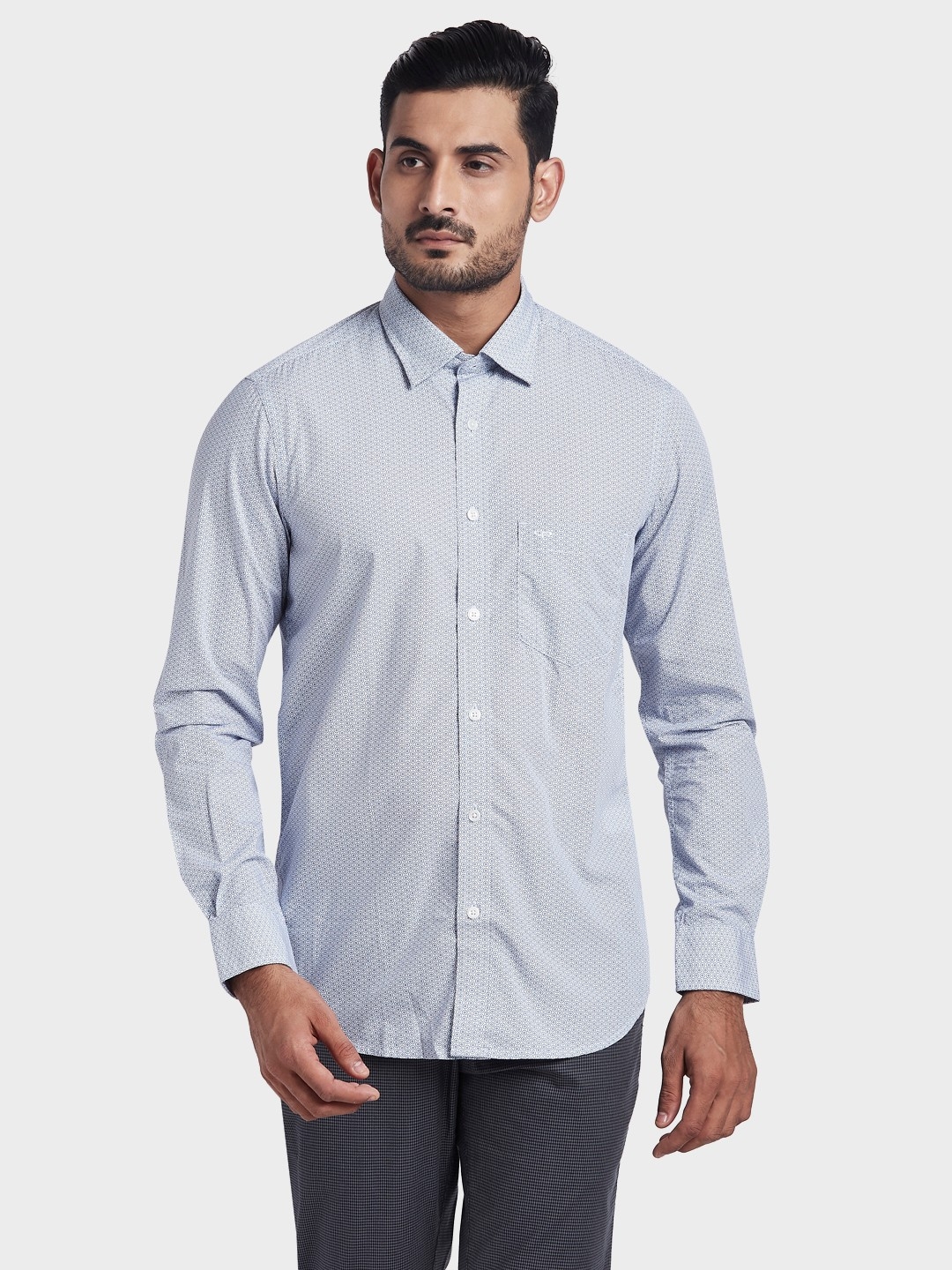 ColorPlus Medium Blue Tailored Fit Shirt