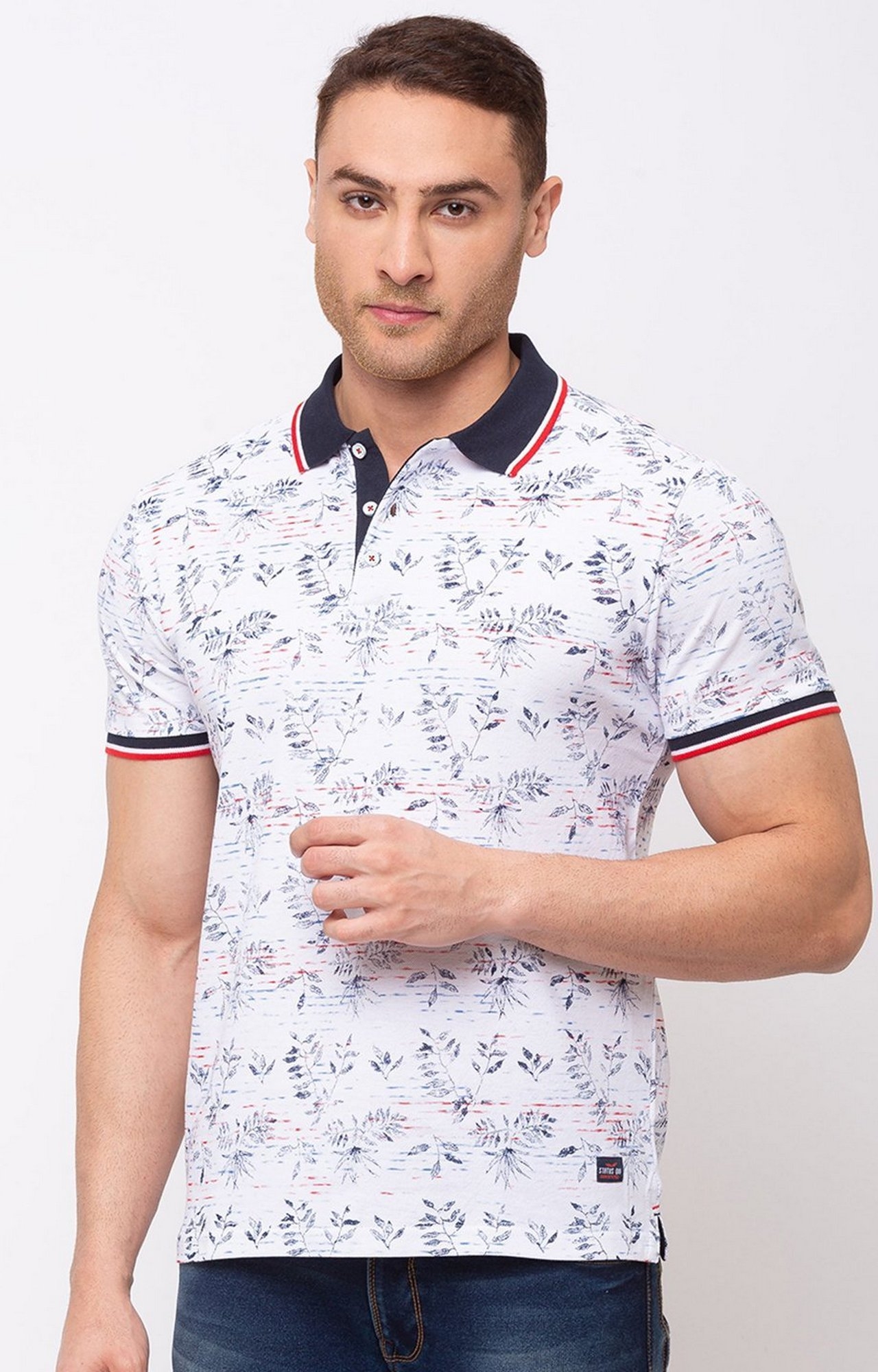 Status Quo | Red and Navy Printed Tipping Collar T-Shirt