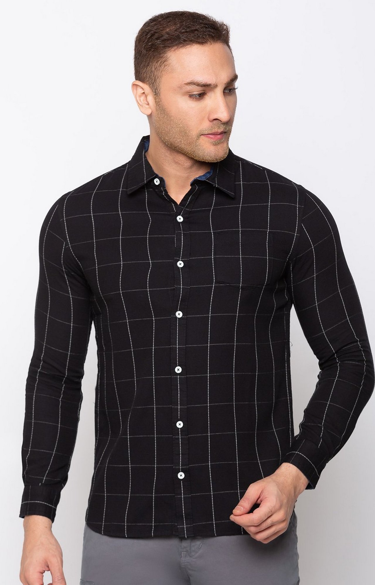 Black Cotton Checked Classic Collar Casual Shirts