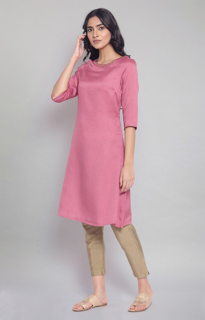 Women's Pink Polyester Solid Kurtas