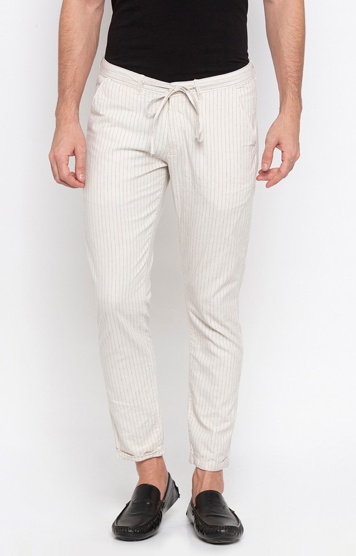 Spykar White Cotton Slim Fit Trousers For Men