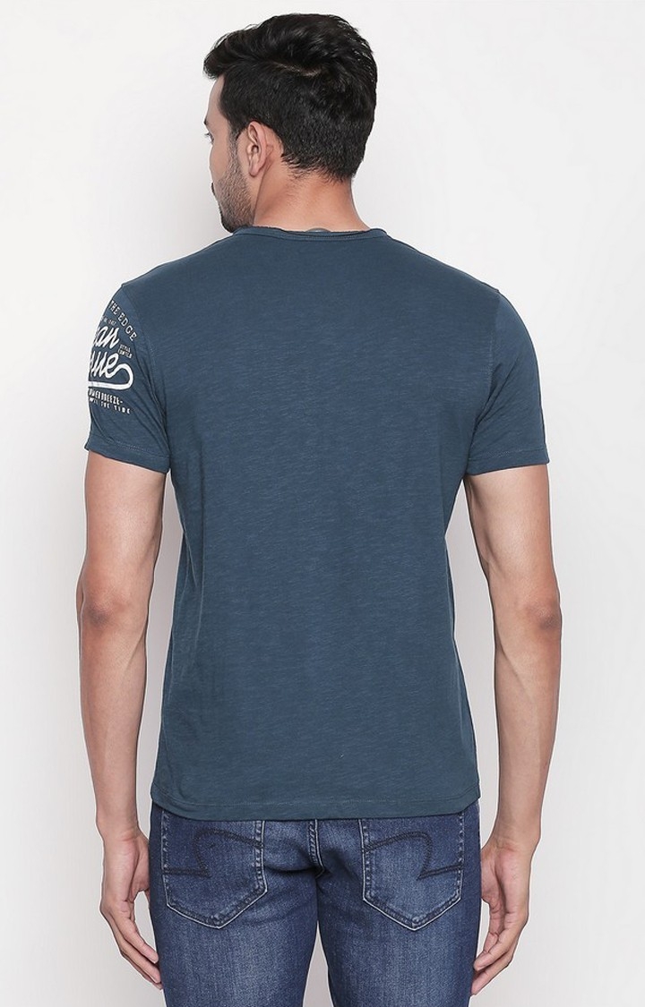 Spykar Blue Cotton Slim Fit T-Shirt For Men