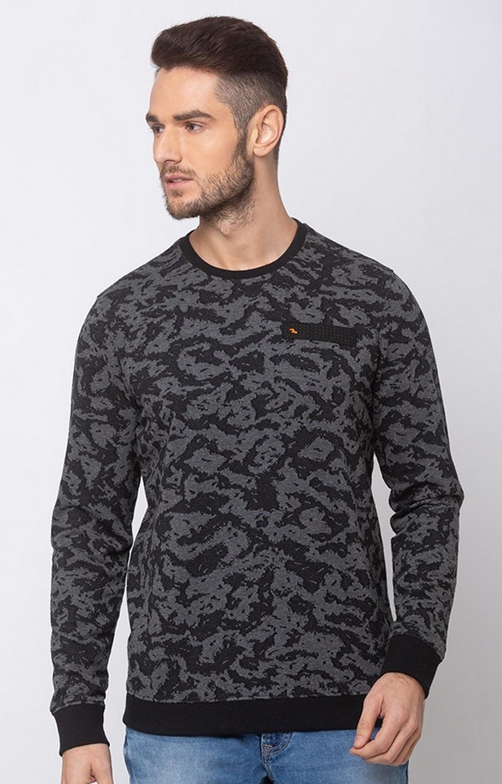 Spykar Black Cotton Slim Fit Sweatshirt For Men