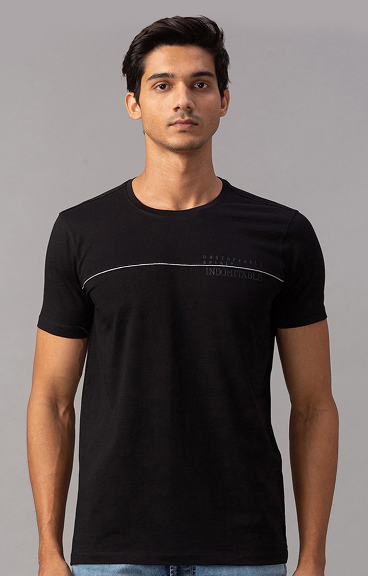 Spykar Black Cotton Slim Fit T-Shirt For Men