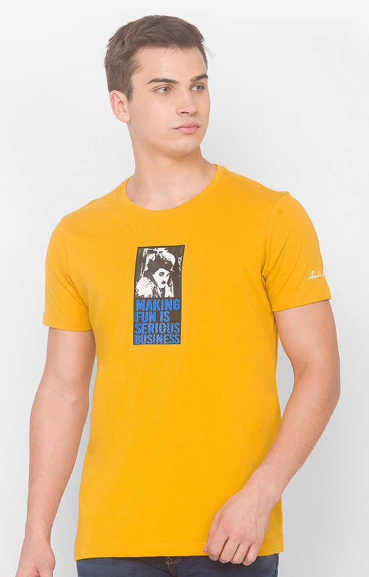 Charlie Chaplin By Spykar Yellow Cotton Slim Fit T-Shirt For Men