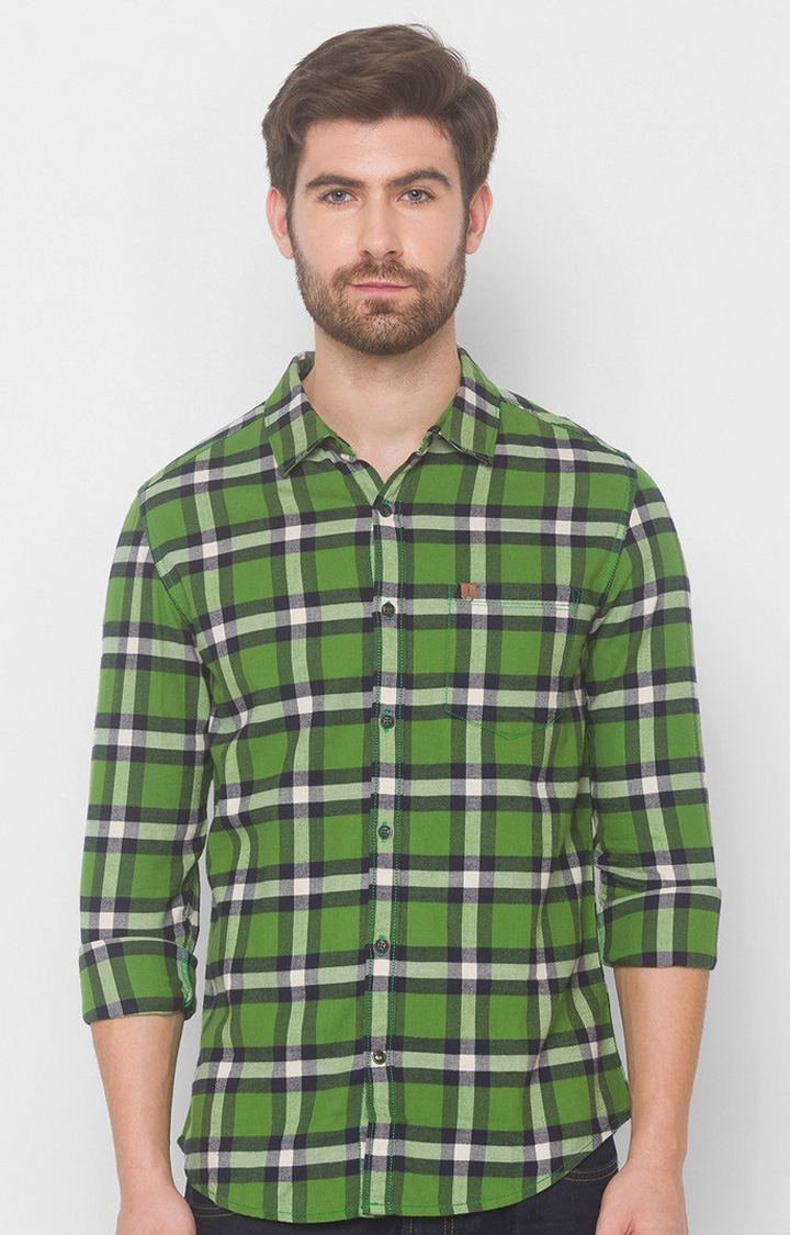 Spykar | Spykar Green Cotton Slim Fit Shirts For Men