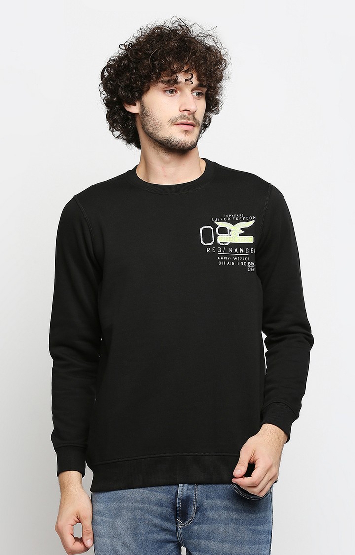 Spykar Black Cotton Regular Fit Sweatshirt For Men