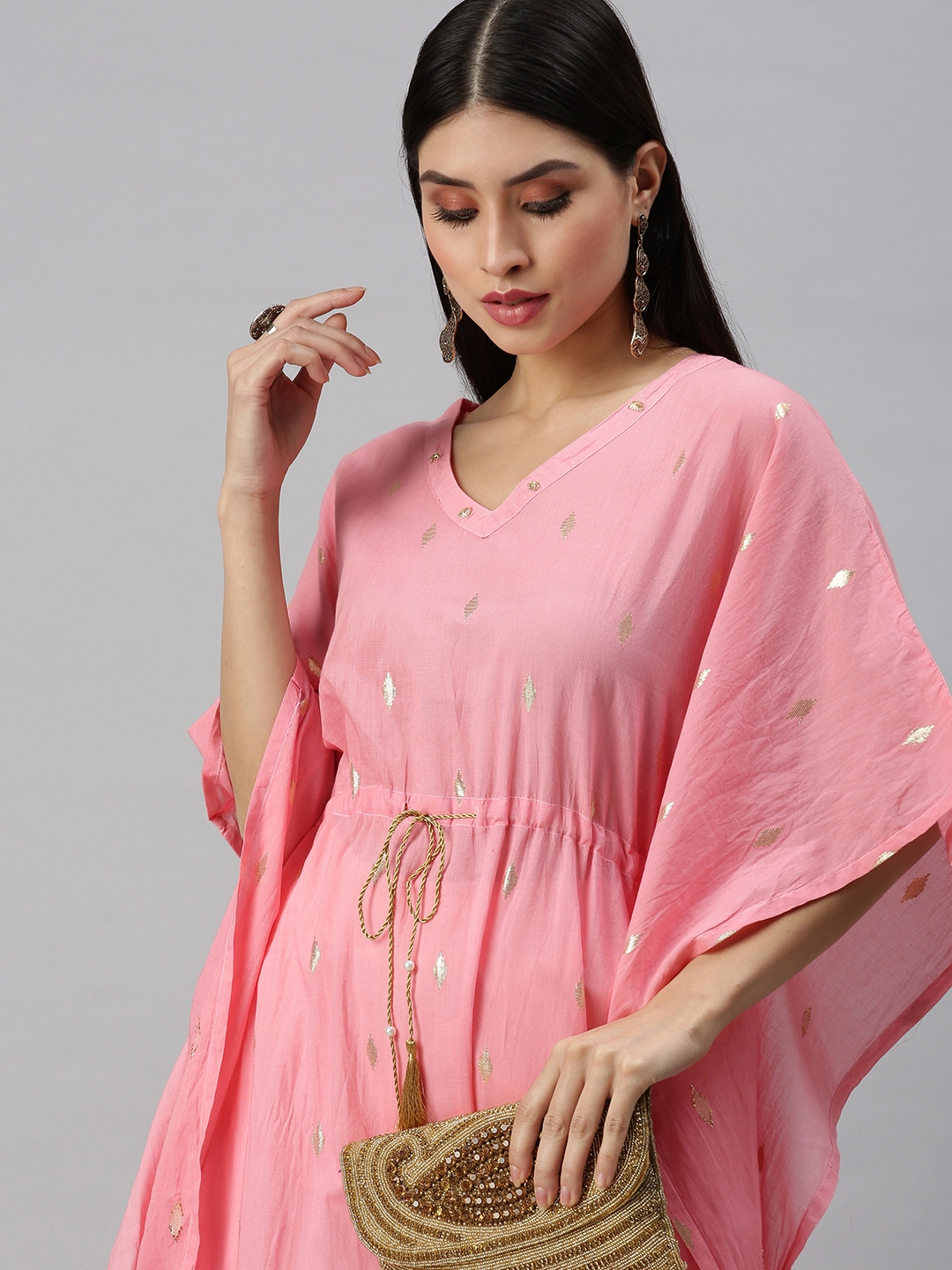 Showoff Women Cotton Blend Pink Printed Woven Design Kaftan Kurta