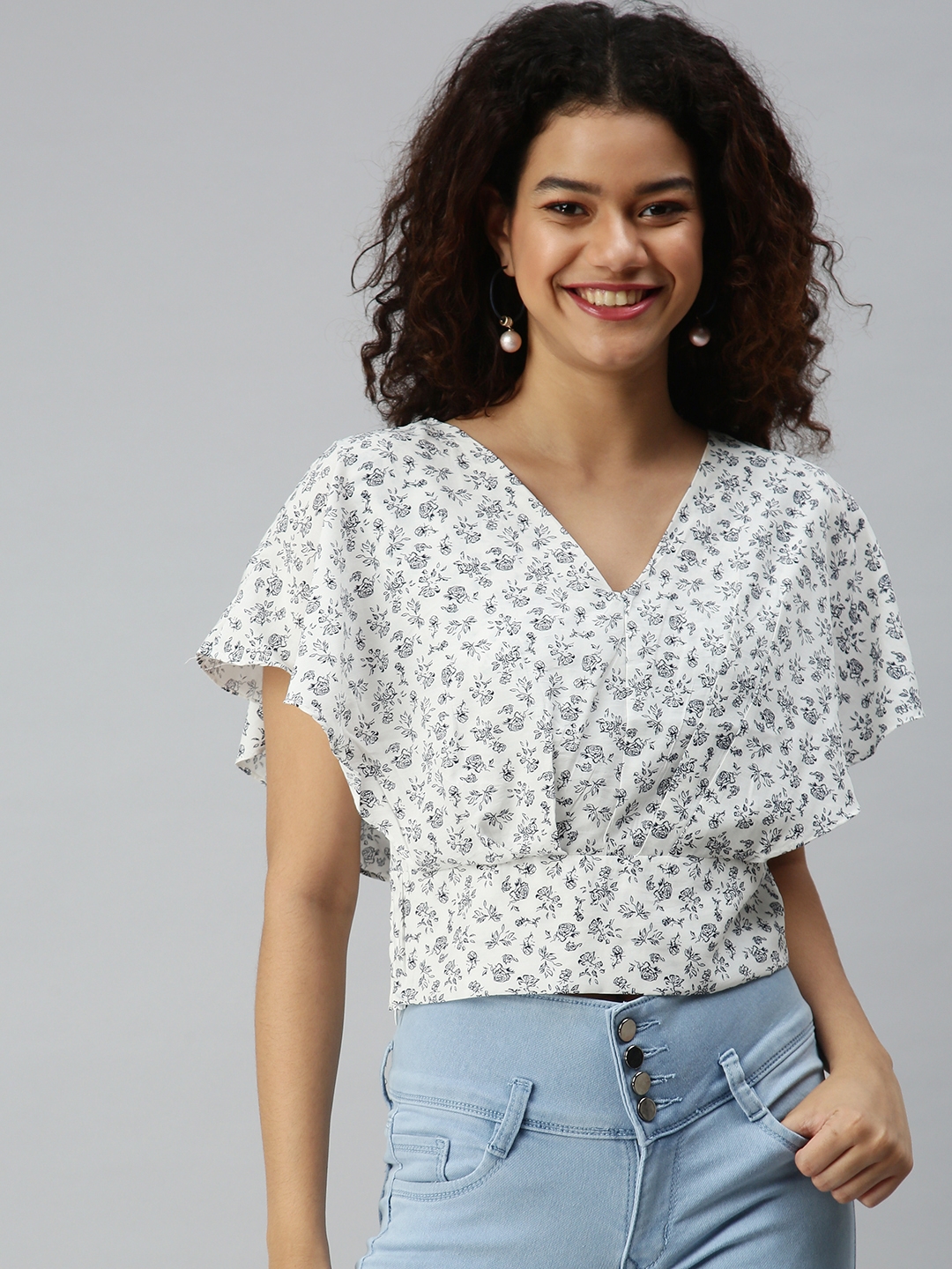 SHOWOFF Women's V-Neck Flared Sleeves Printed White Top