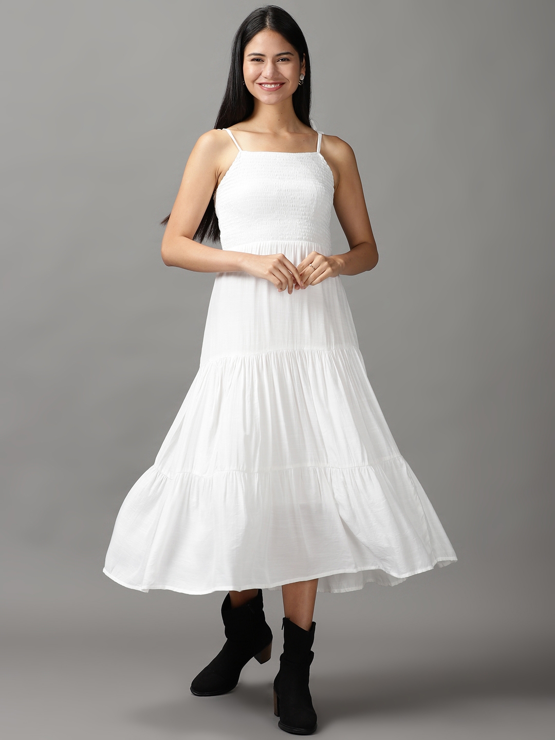 Women's White Viscose Rayon Solid Dresses