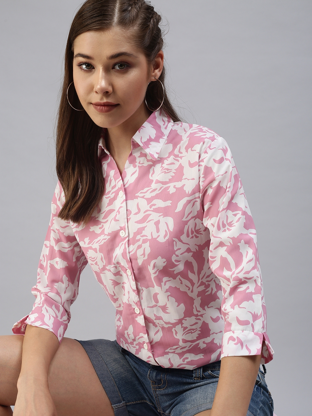 SHOWOFF Women's Regular Fit Regular Sleeves Pink Abstract Shirt