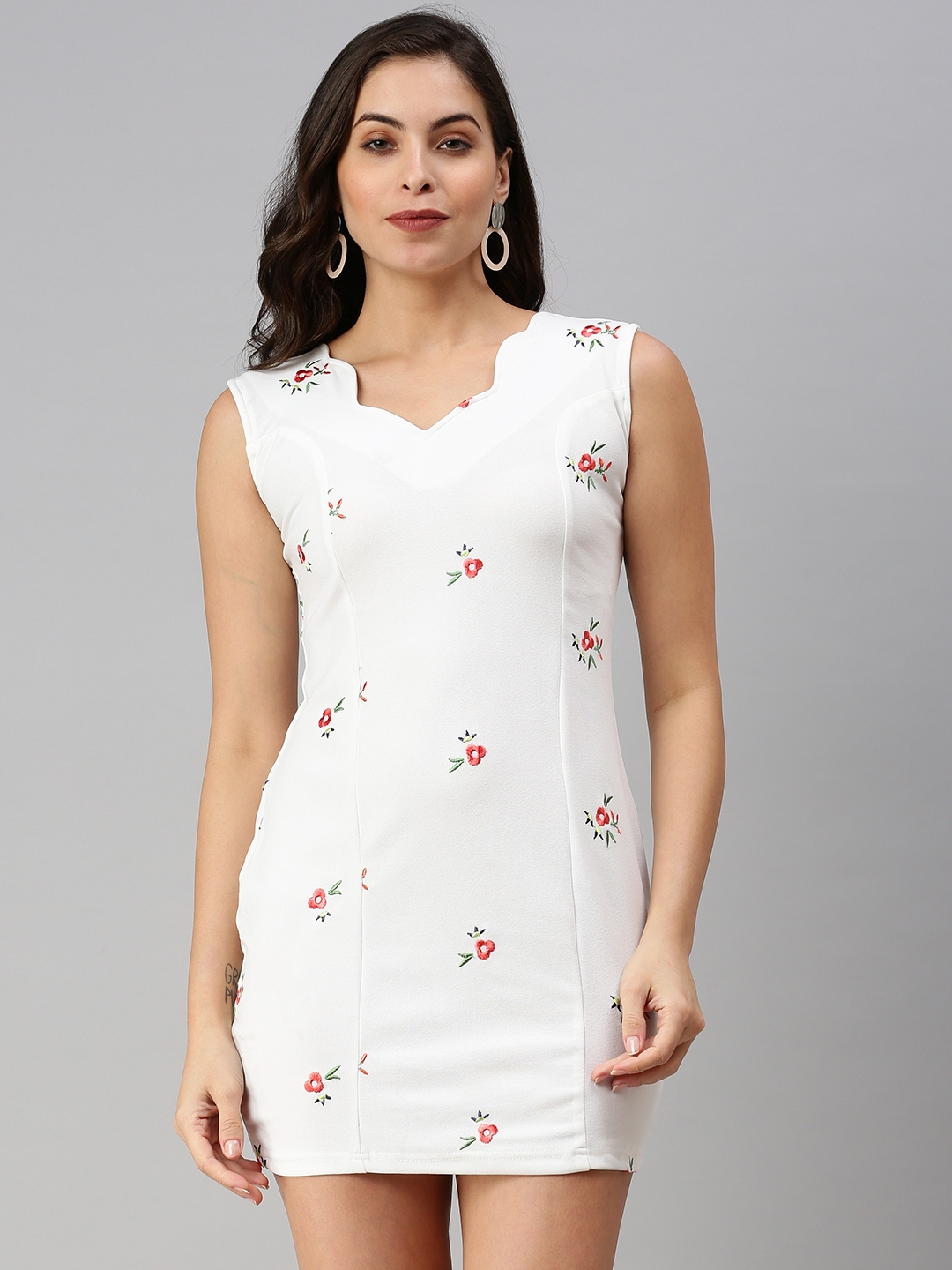 Women's White Polyester Solid Dresses