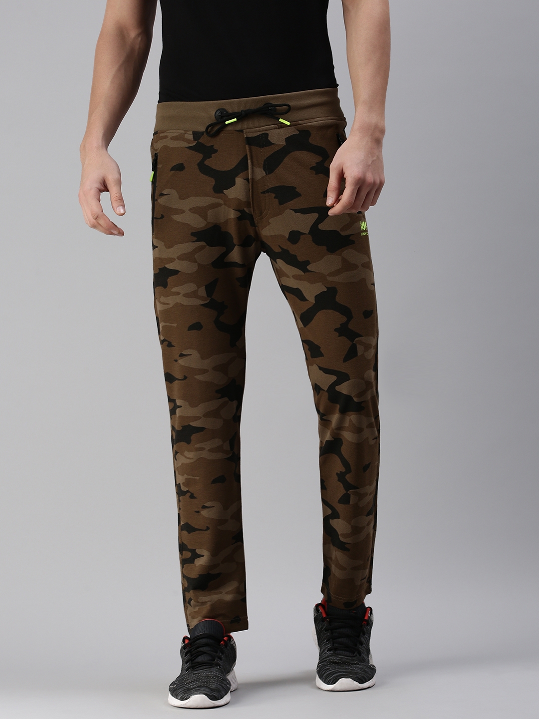 SHOWOFF Men's Camouflage Cotton Khaki Regular Fit Track Pants