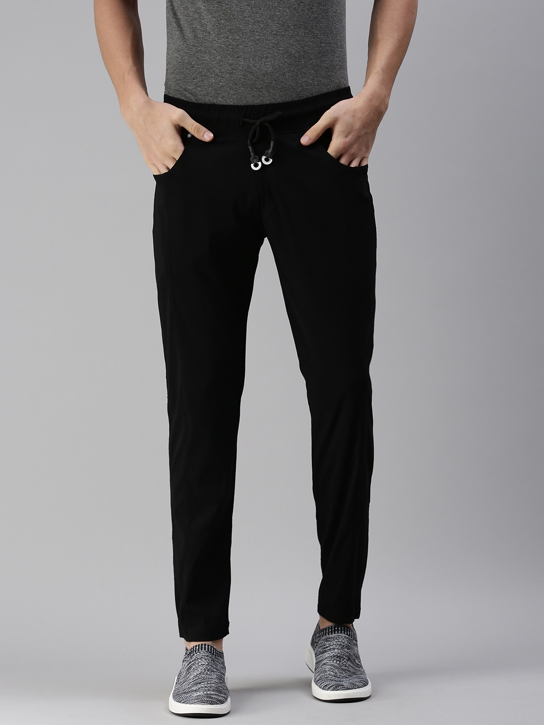 SHOWOFF Men's Solid Cotton Black Regular Fit Track Pants