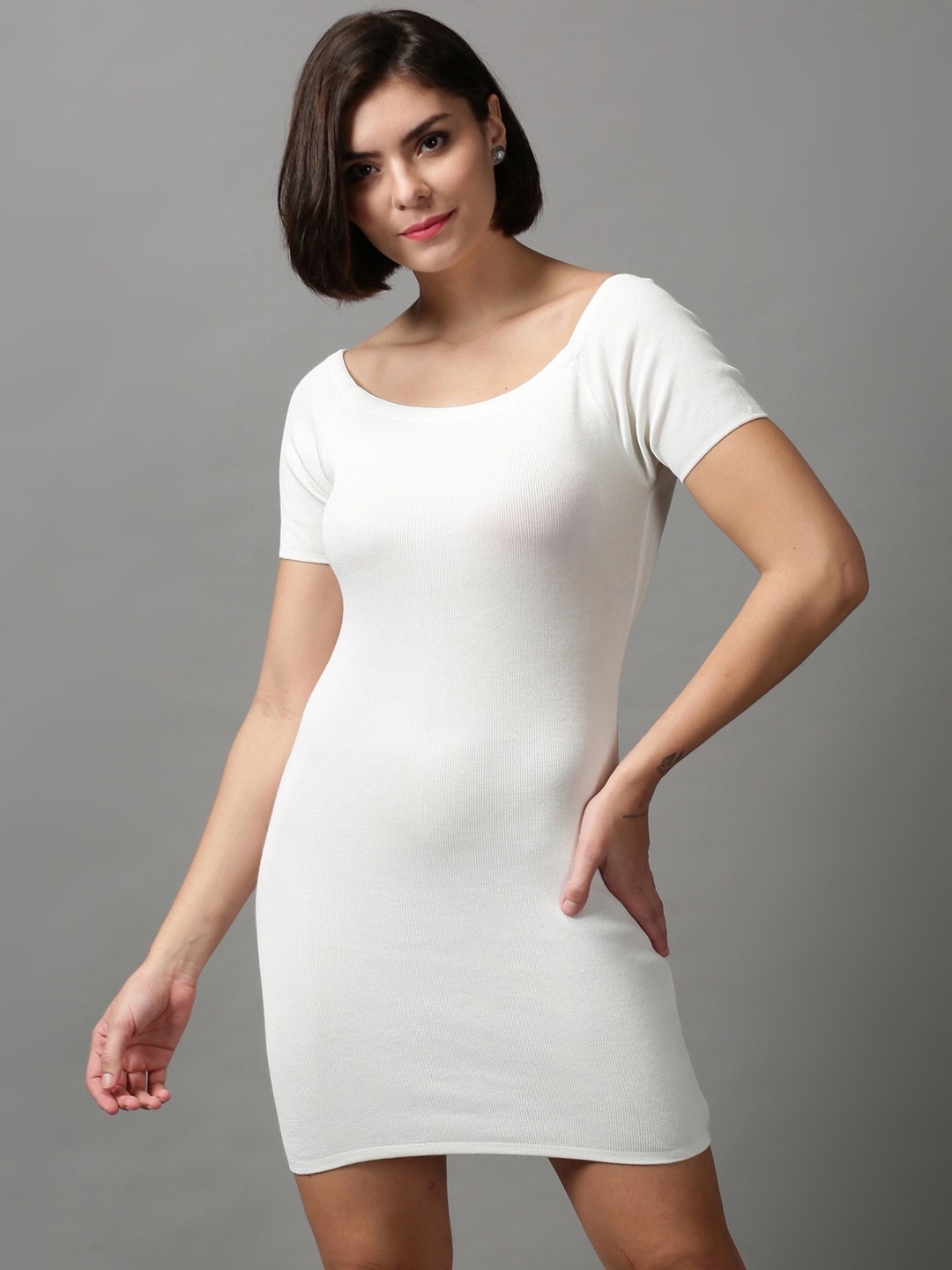 Women's White Acrylic Solid Dresses