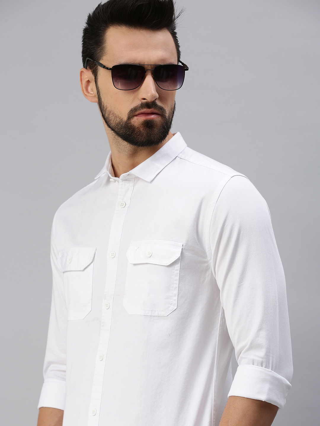 Men's White Cotton Solid Casual Shirts