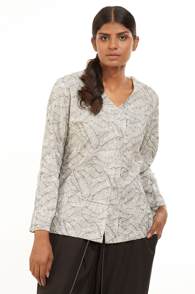 ABRAHAM AND THAKORE | Embroidered Leaf Texture Short Jacket