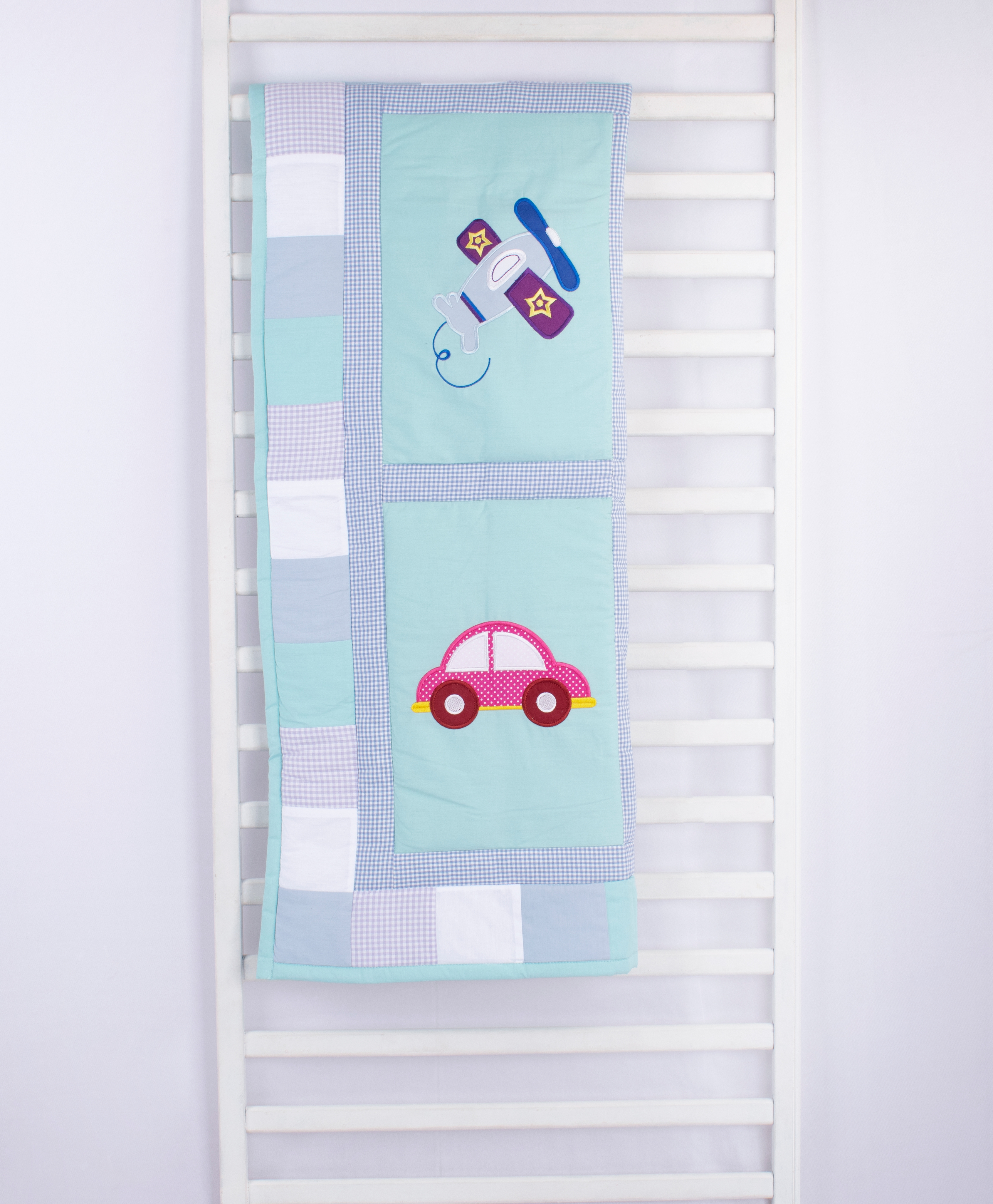 Blooming Buds | Baby Quilt - Transport