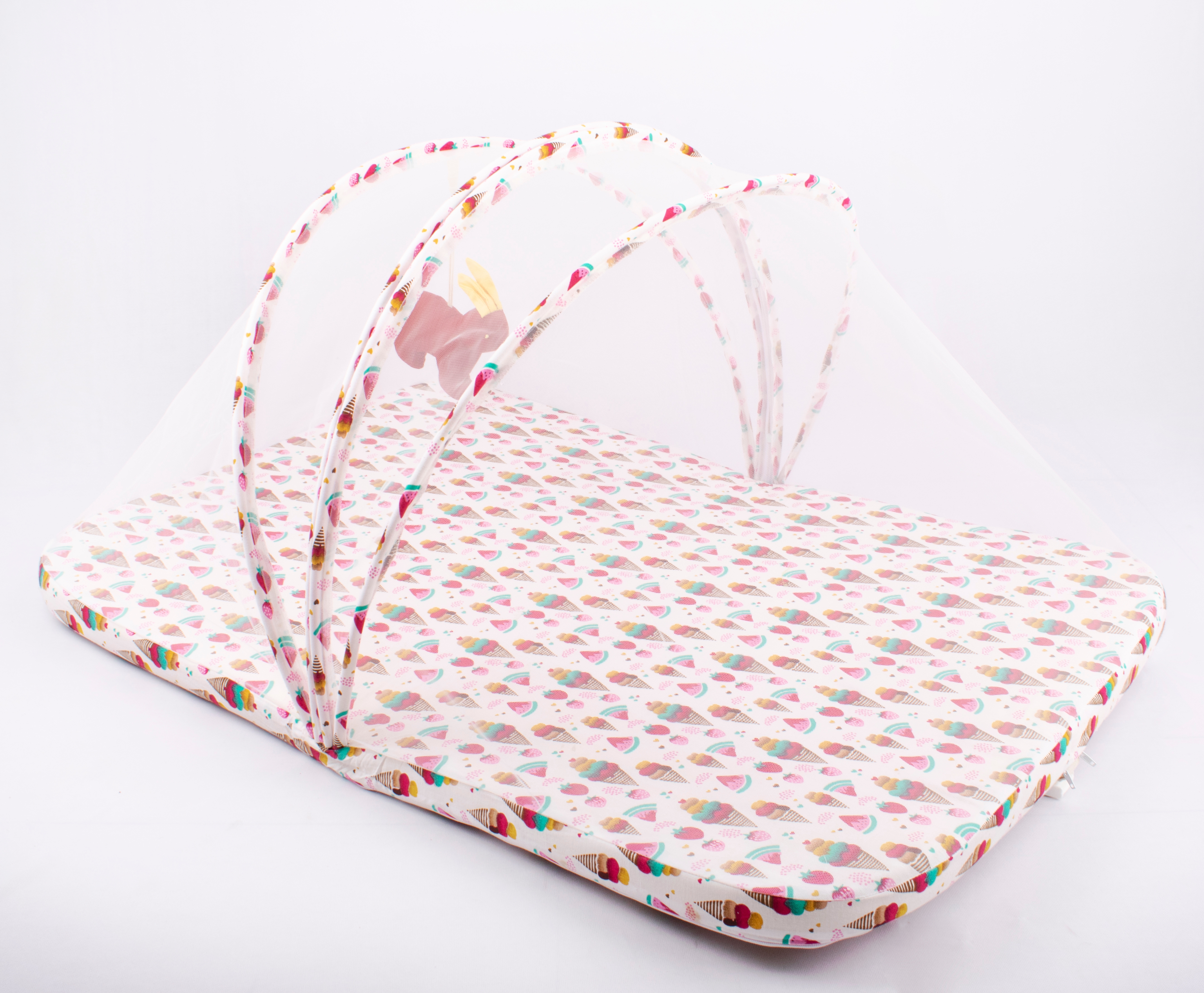 Blooming Buds | Blooming Buds Mattress with Net and Hanging Toy - Roses Print
