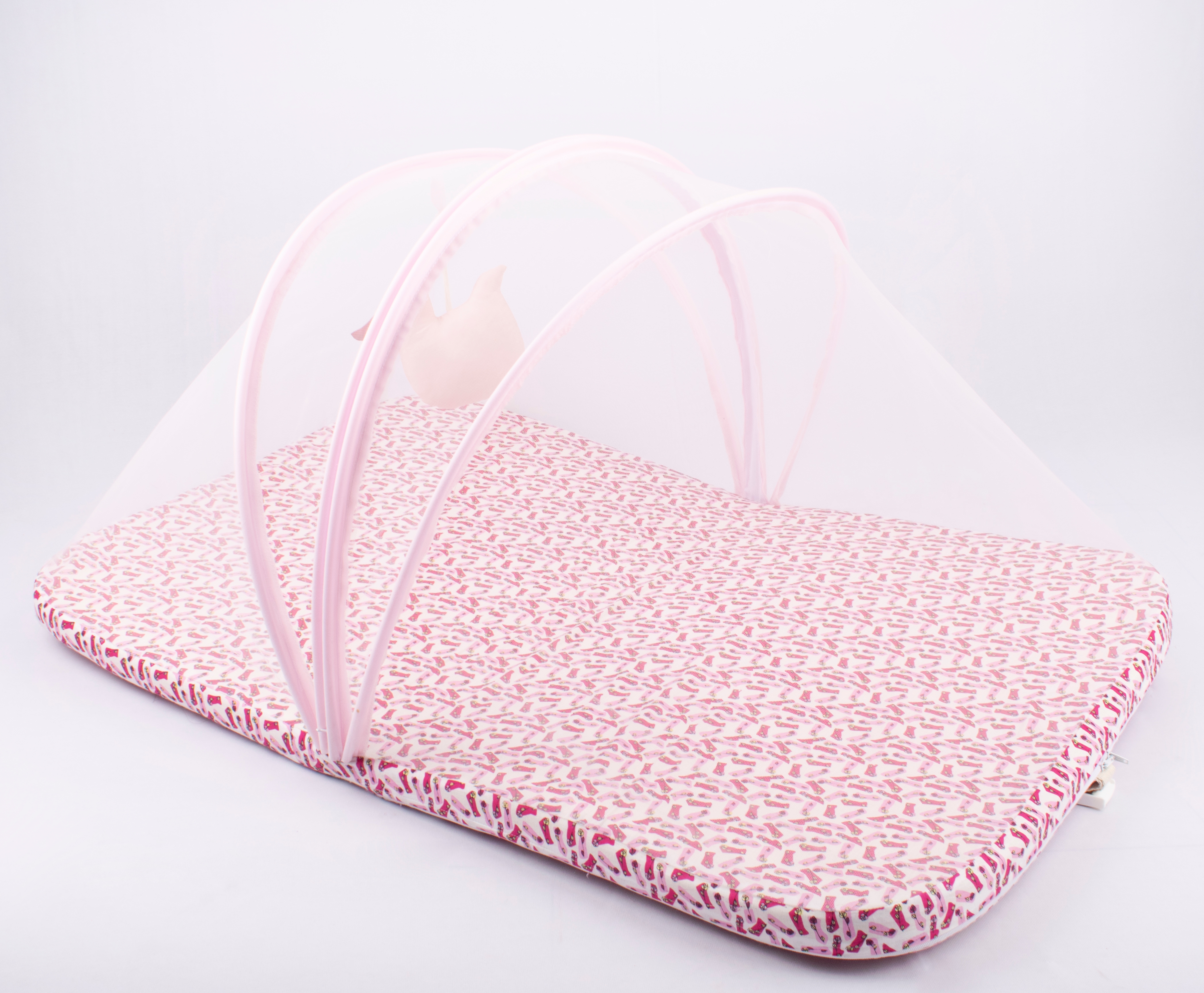 Blooming Buds | Blooming Buds Mattress with Net and Hanging Toy - Strawberry Print