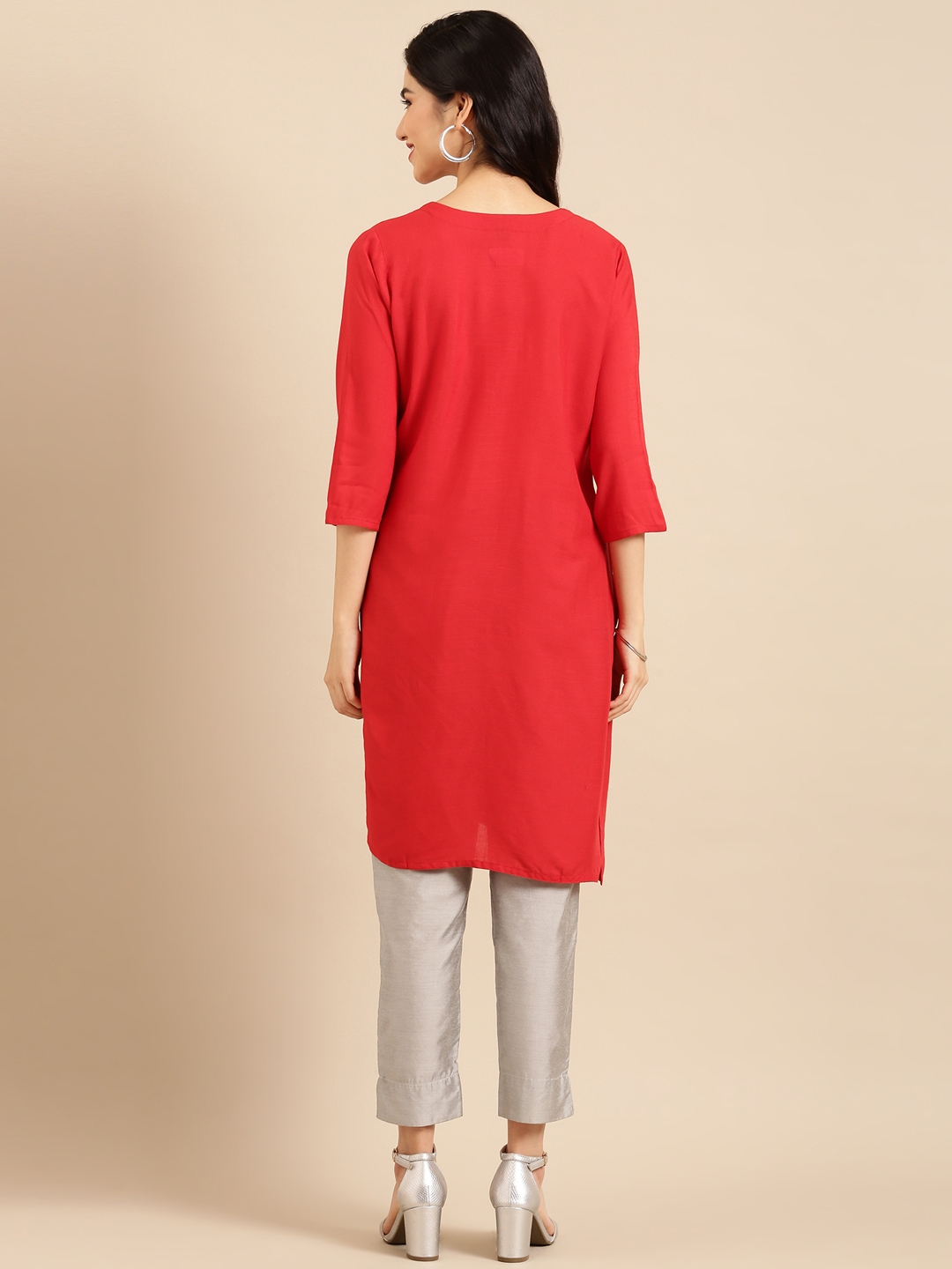 Women's Red Cotton Blend Solid Comfort Fit Kurtis