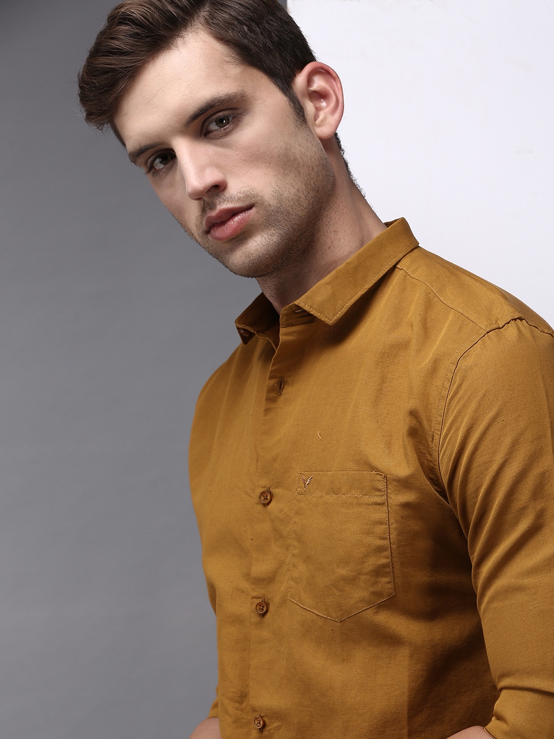 Showoff | SHOWOFF Men's Bronze Spread Collar Solid Comfort Fit Shirt