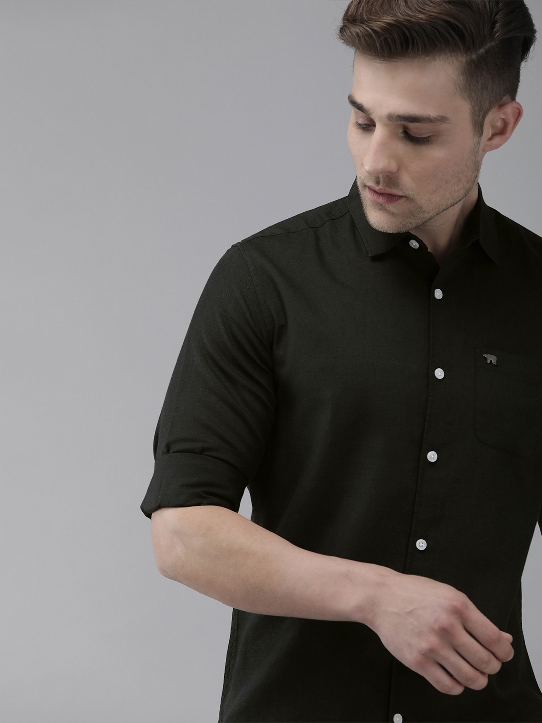 The Bear House | Men's Black Solid Cotton-Linen Slim Fit Casual Shirt