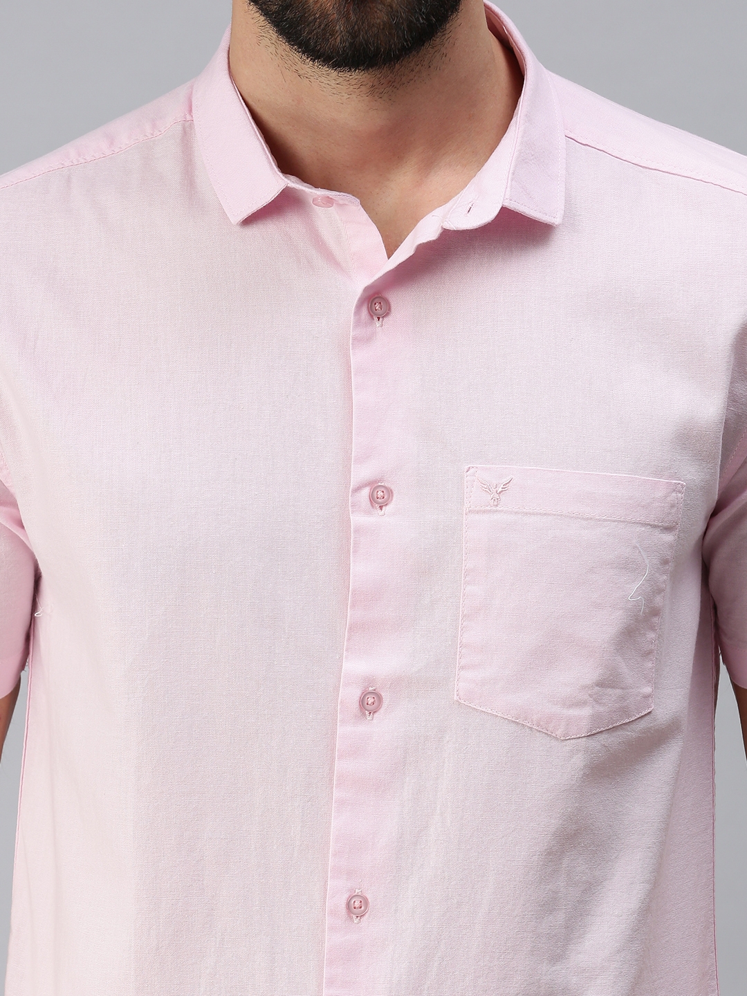 Men's Pink Cotton Solid Casual Shirts