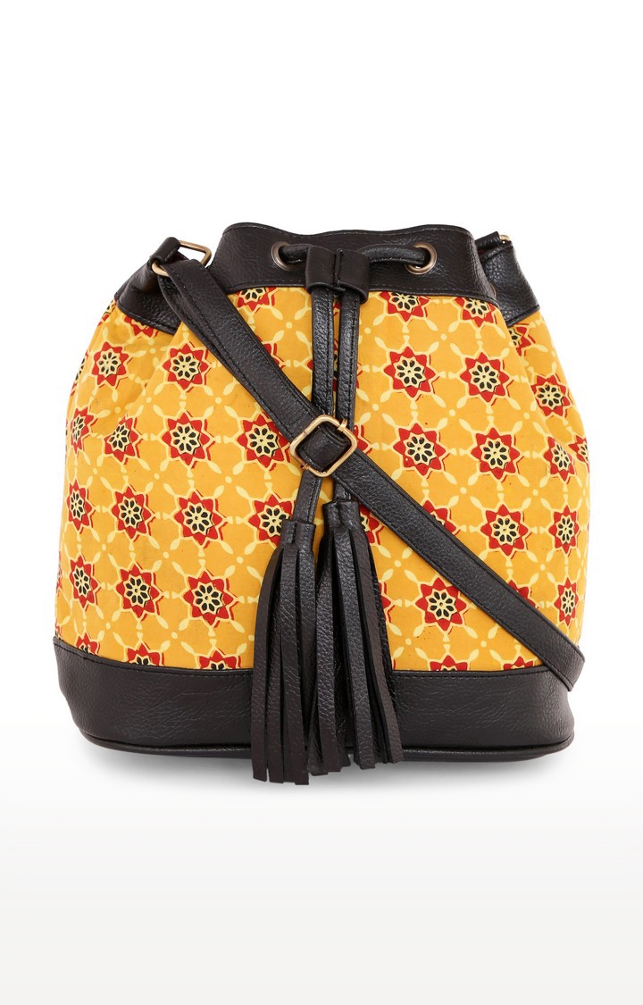 Vivinkaa | Vivinkaa Yellow Tassel Detail Printed Bucket Sling Bag