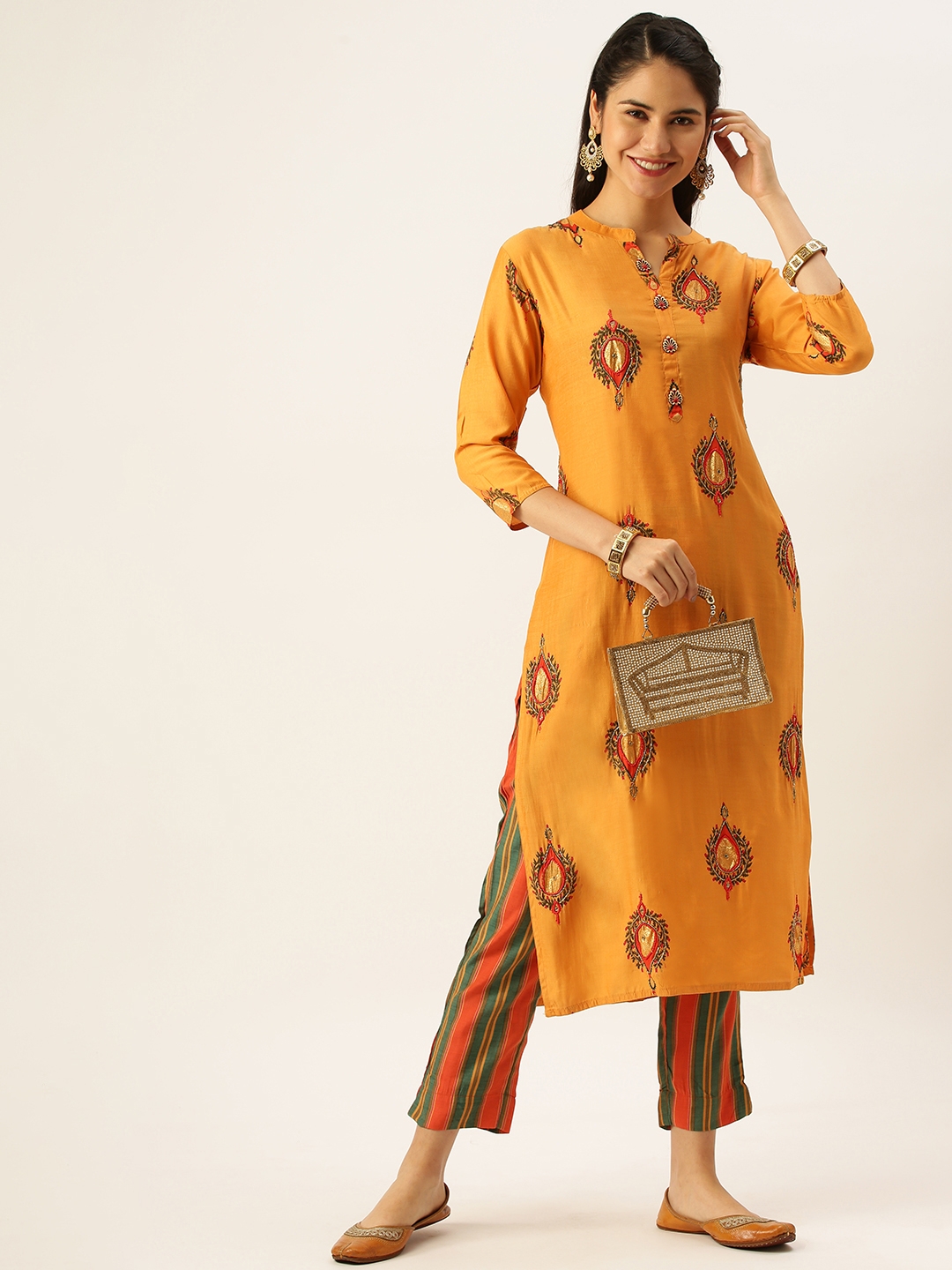 Women's Orange Cotton Blend Printed Comfort Fit Kurta Sets