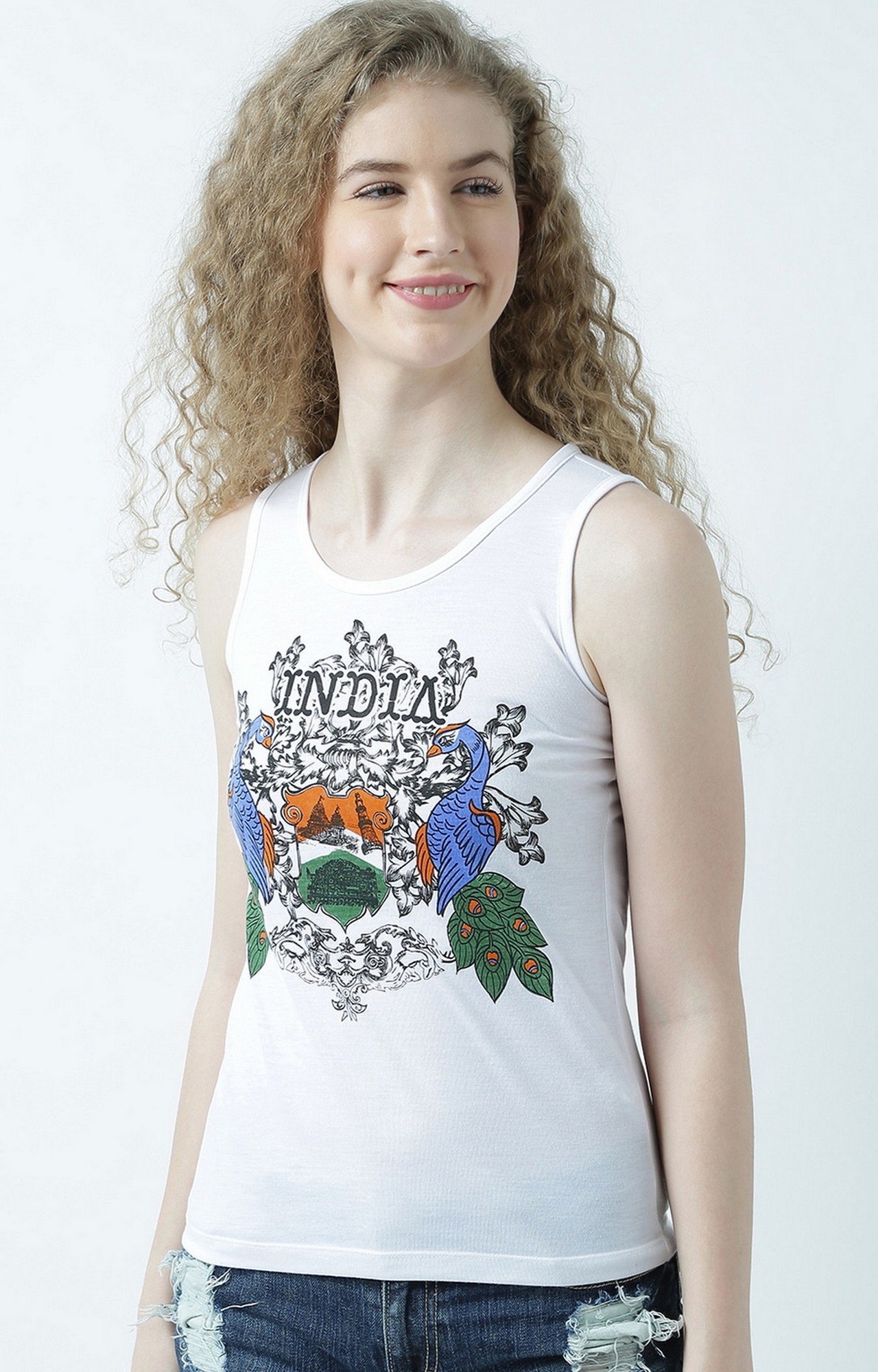 HUETRAP | White Aterial Of This Comfy Tee Prints Sleeveless Tank Top