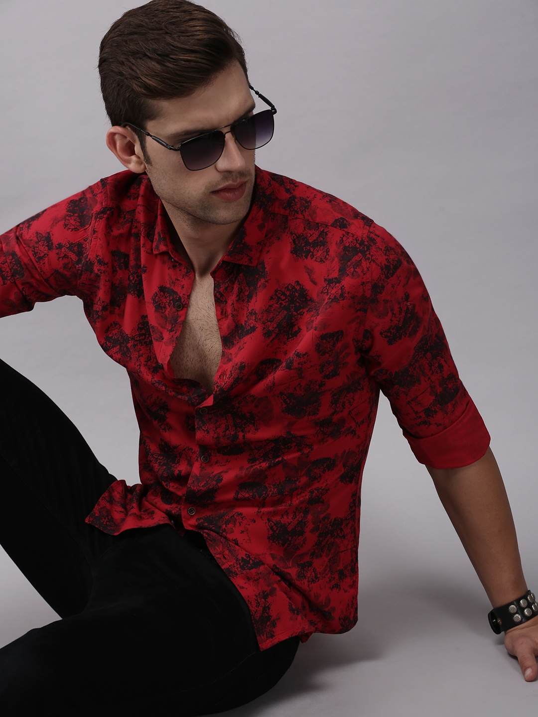 SHOWOFF Men's Red Spread Collar Abstract Print Comfort Fit Shirt