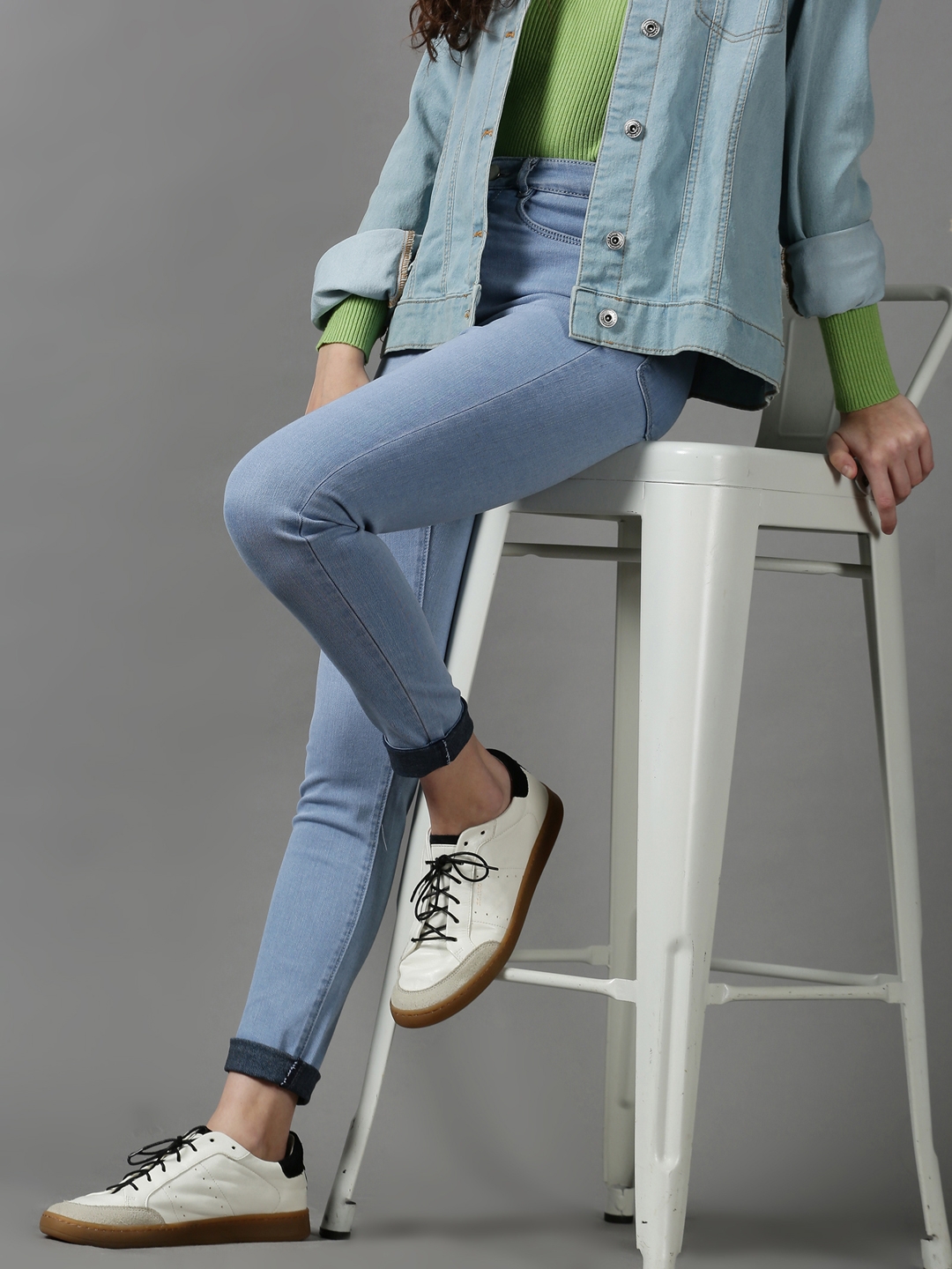 SHOWOFF Women's Clean Look Regular Fit Blue Denim Jeans