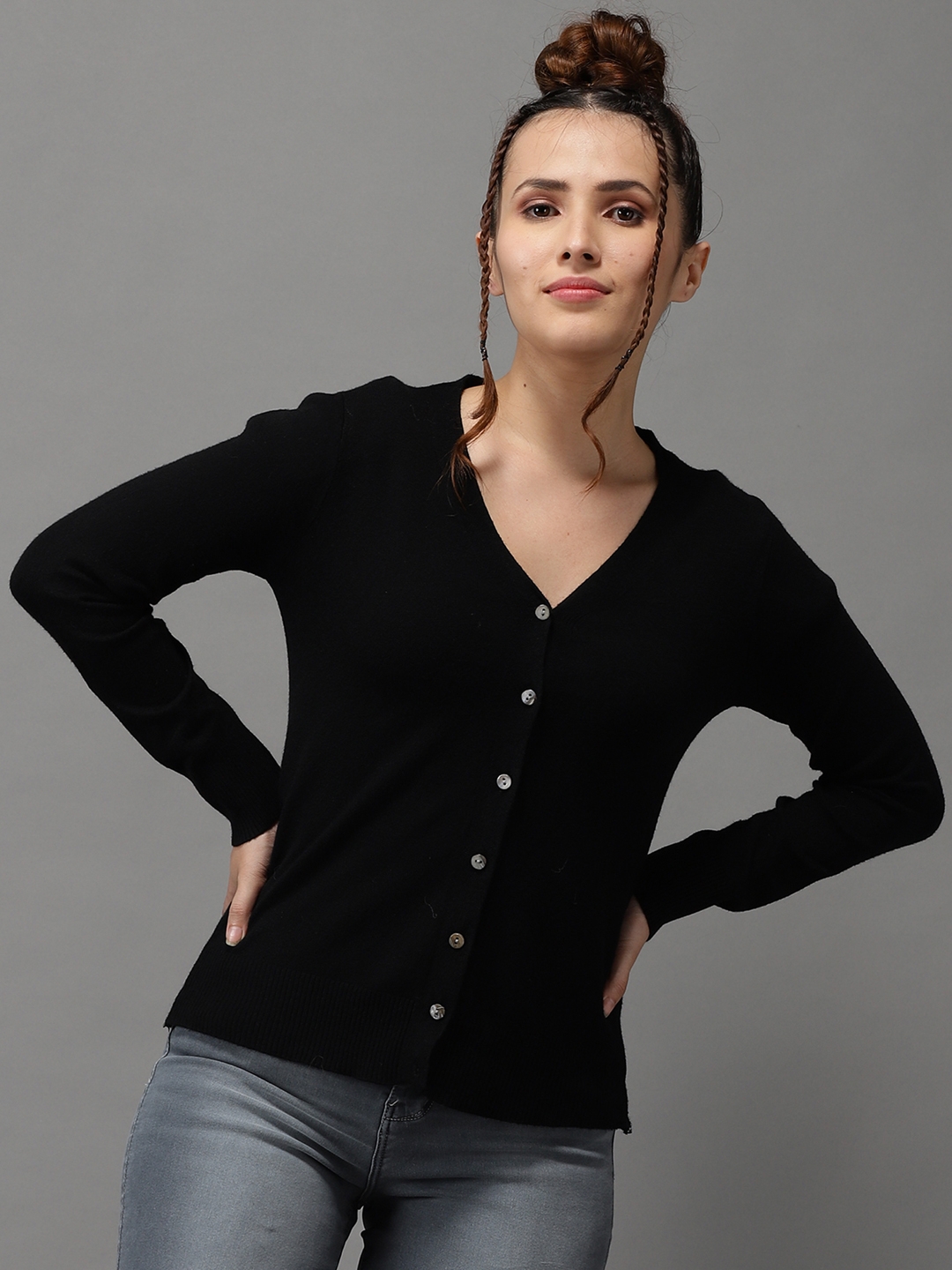 Women's Black Acrylic Solid Sweaters