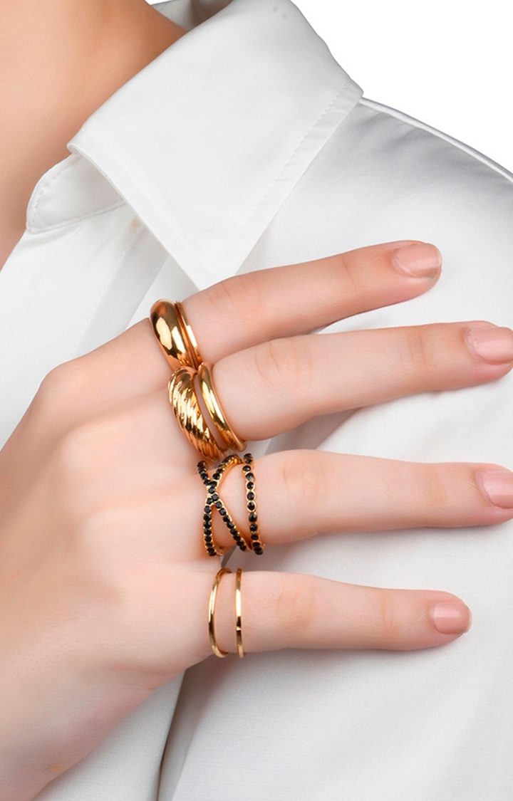 Lilly & sparkle | Lilly & Sparkle Gold Toned Plain And Black Enameled Rings Pack Set Of 15
